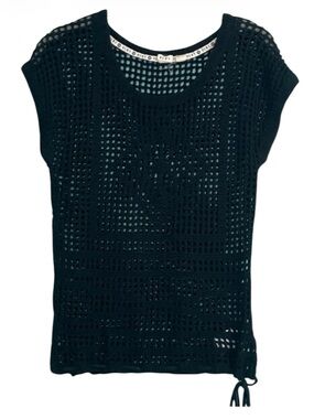 ROXY knitted crocheted sweater vest in black, ties at hem open weave cap sleeves